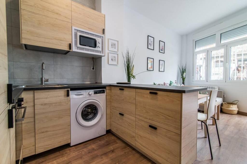 #15Pin-2 Apartamento De Un Dormitorio Plaza Castilla マドリード エクステリア 写真